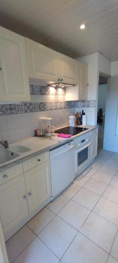 Appartement Spacieux Avec Parking Gratuit Sete Exterior photo
